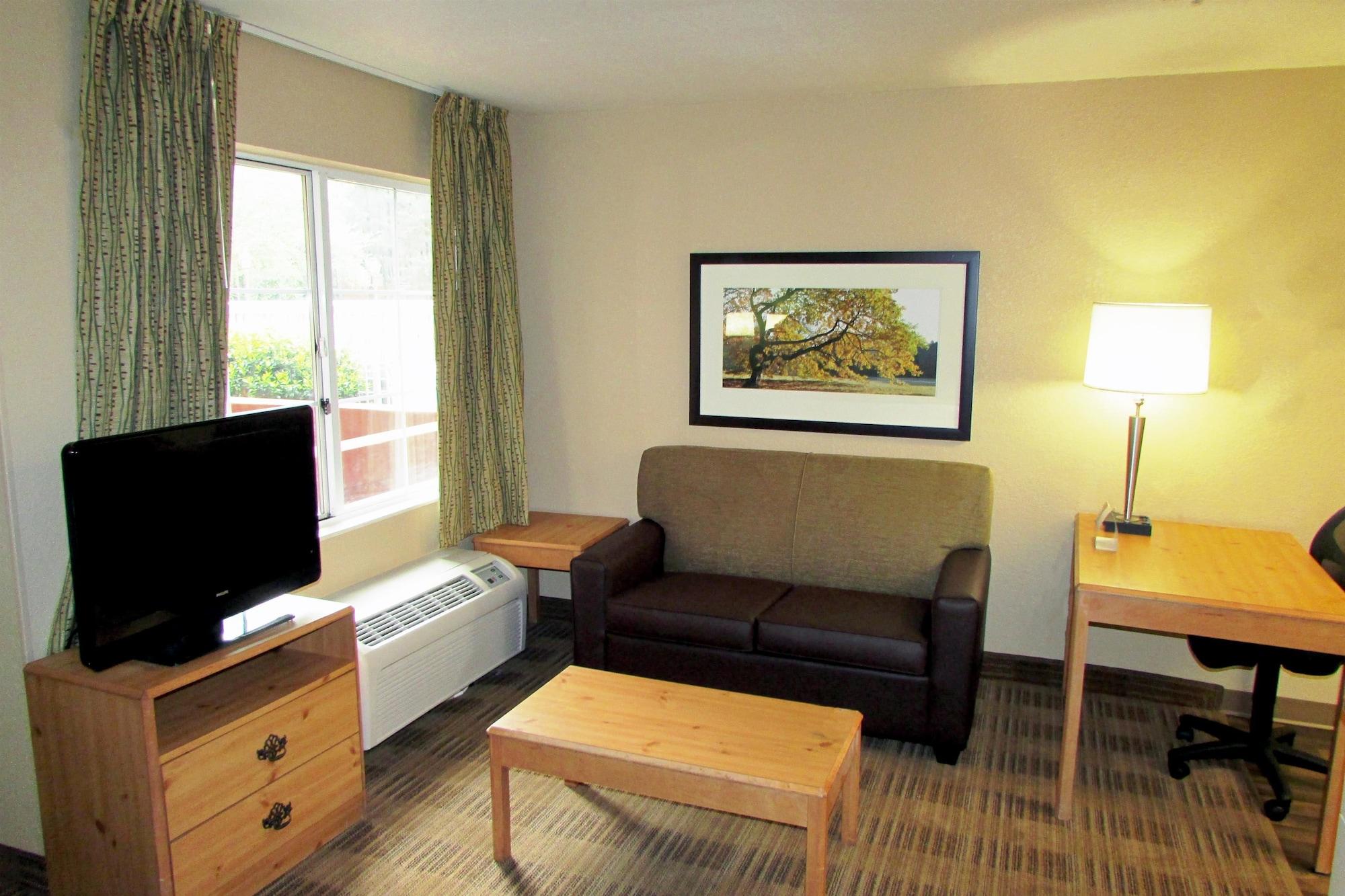 שנטילי Mainstay Suites Washington Dulles Airport מראה חיצוני תמונה