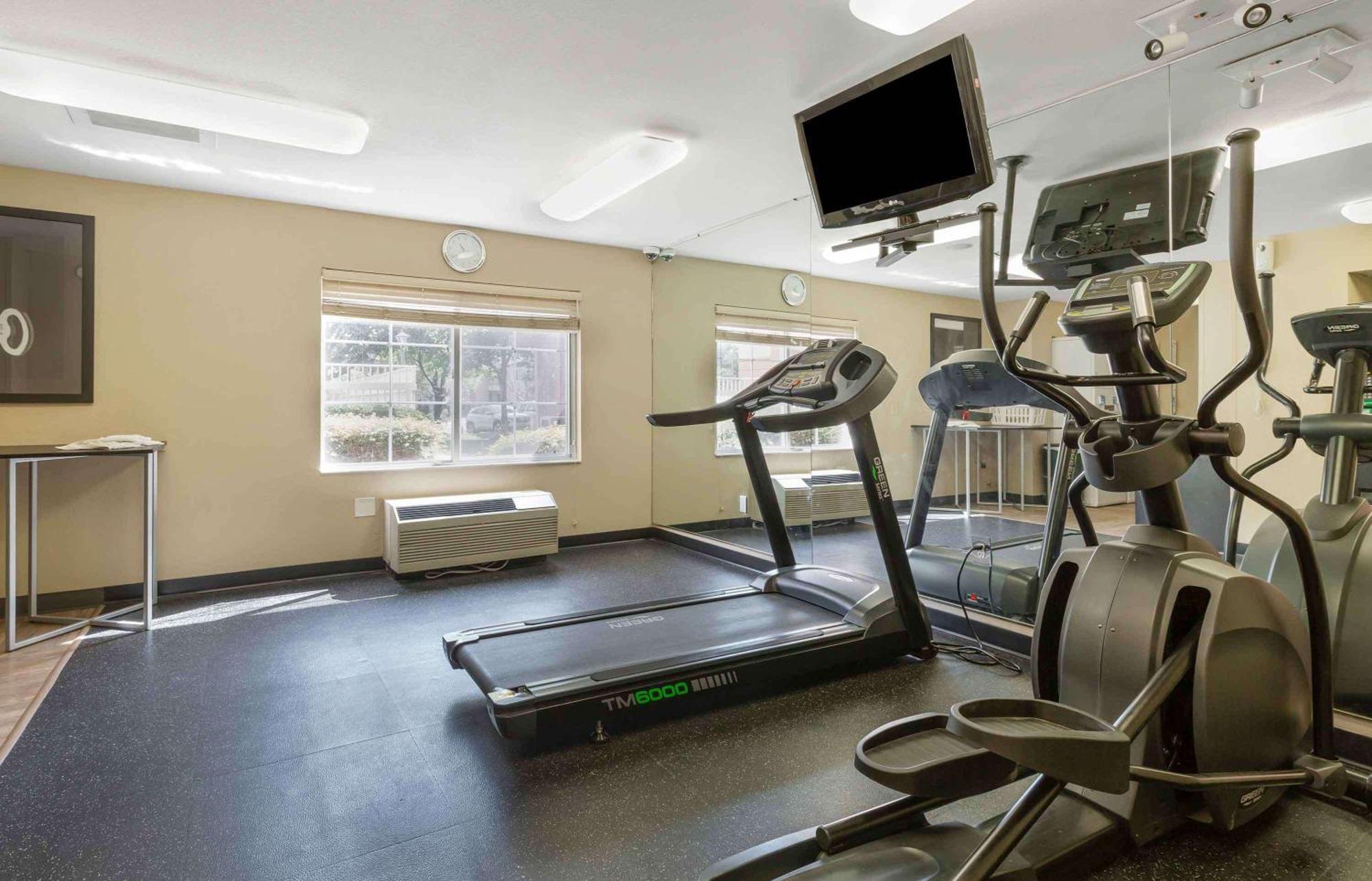 שנטילי Mainstay Suites Washington Dulles Airport מראה חיצוני תמונה